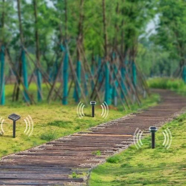Ultrasone Zonsbescherming met Zonne-energie - 24 Uur Waterdicht Beestjesverjager