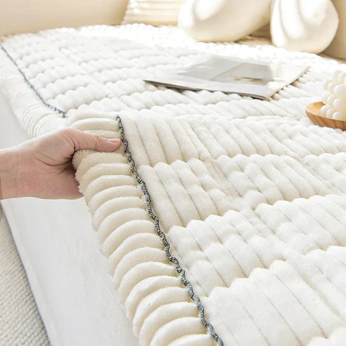 Plush Quilted Non-Slip Pet Sofa Protector Cover